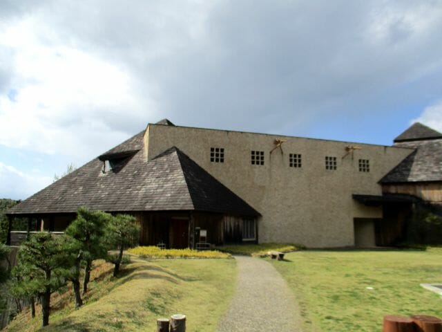 浜松市秋野不矩美術館