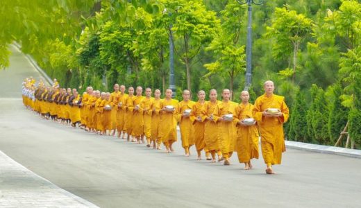 戒律～仏教とキリスト教修道院との違い